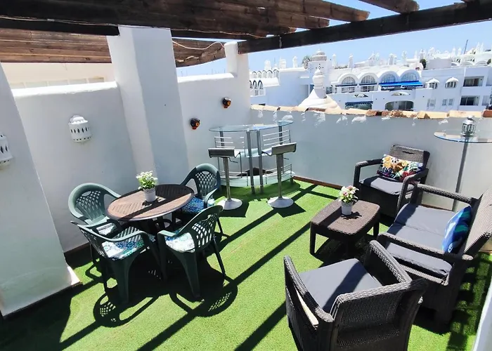 Puerto Marina Deluxe, apartamento en Benalmádena