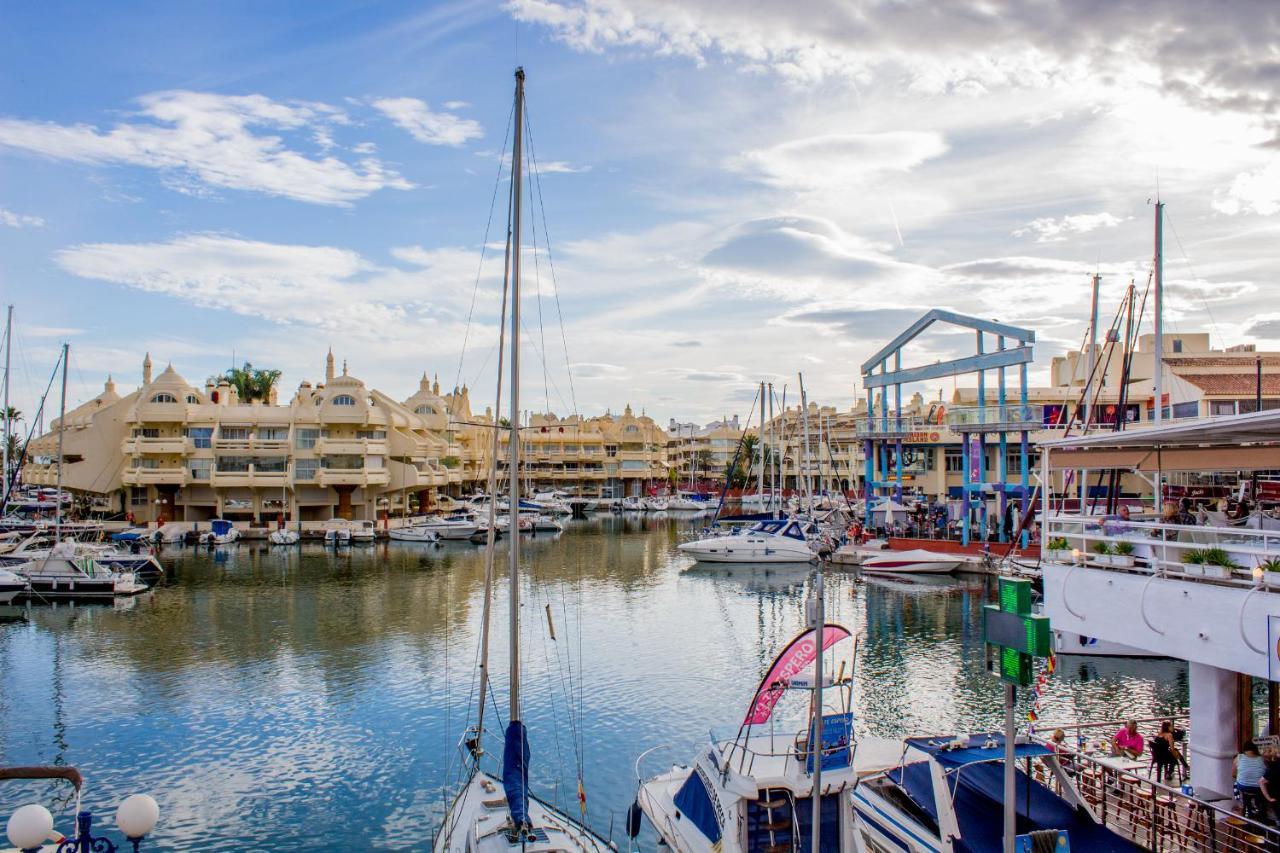 Apartamento Puerto Marina Luxury With Sea Views